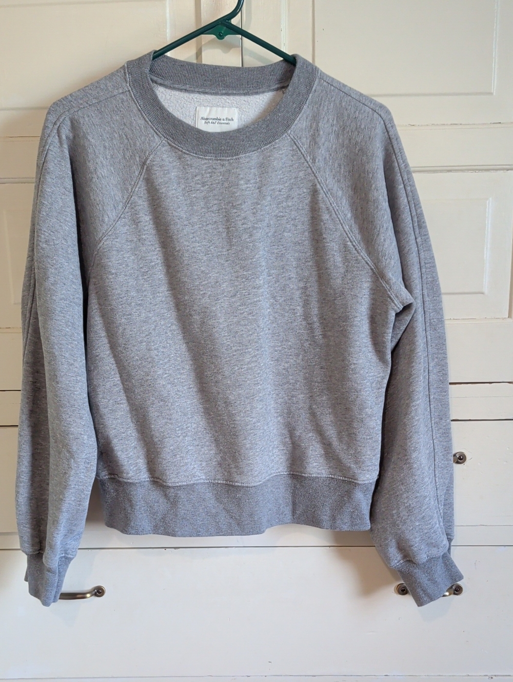 Abercrombie & Fitch Gray Women's Sunday Crewneck Sweatshirt